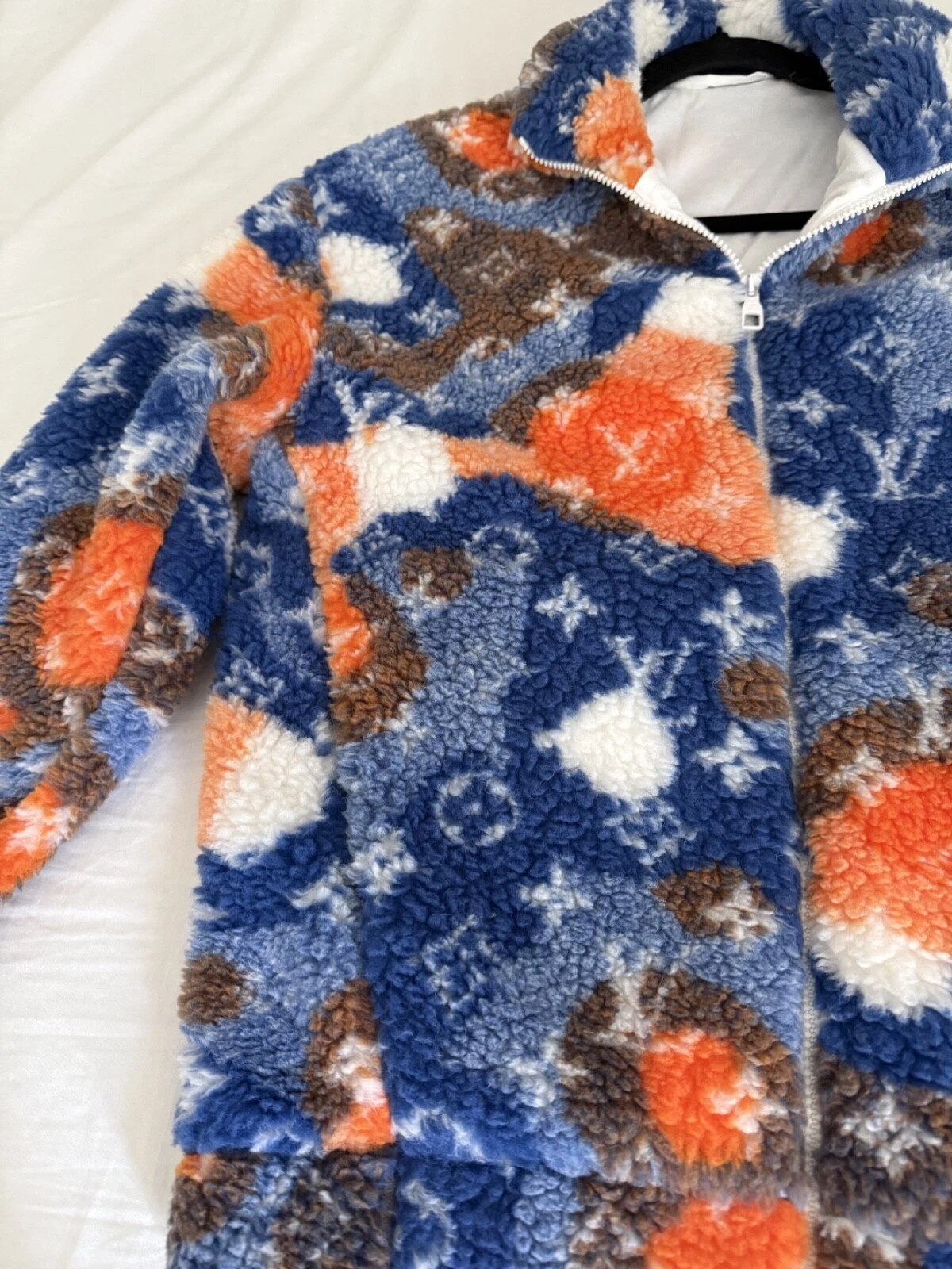 LOUIS VUITTON（LV） Giacca blusa pile mimetico jacquard monogramma Louis Vuitton originale 1AAU8M SMALL