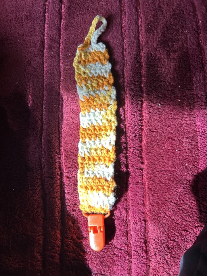 Porta chupete para bebé 100 % algodón ganchillo a mano Binky Keeper sin pellizcos Foto 3 de 4