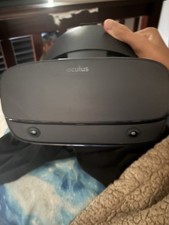 Oculus Rift VR headset