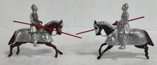 BRITAINS MEDIEVAL KNIGHTS ON PLATED DESTRIERS W/LANCES CAVALRY SET OF 2 ENGLAND