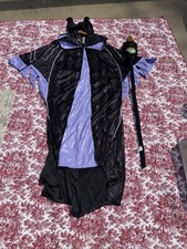 Disney Store Vintage Maleficent Costume Size M Adult W Diablo Staff