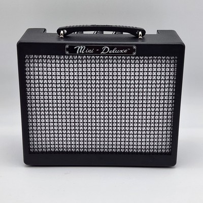Fender MD-20 Mini Deluxe Combo Gitarrenverstärker Batterie & Wechselstrom 9 V...