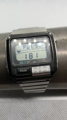 Vintage 1982 Seiko Pulsemeter Digital LCD Mens Watch Alarm
