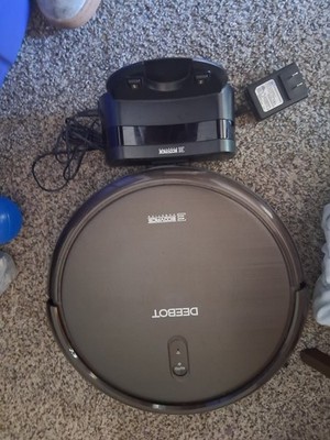 Ecovacs Deebot DN622.11 Robot Vacuum Cleaner With Charging Dock and remote
