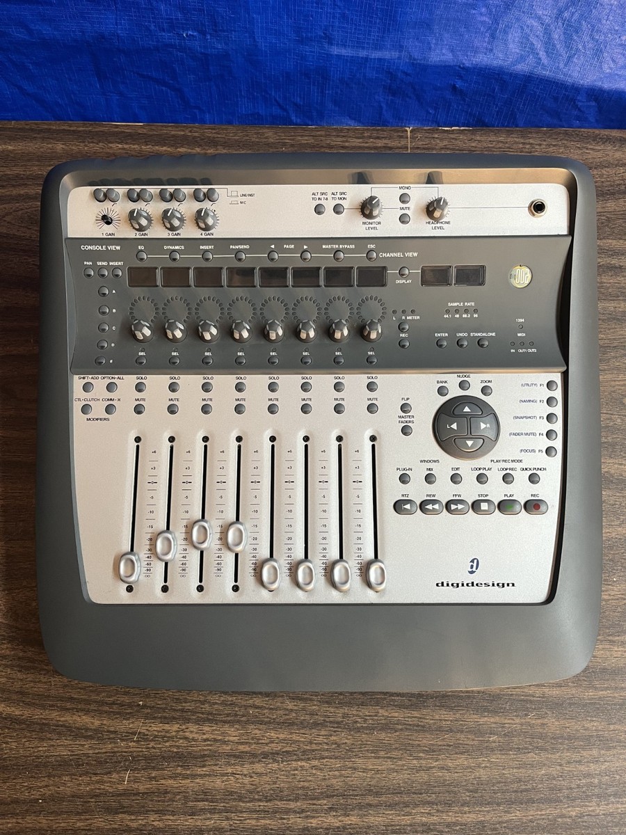 Digidesign Digi 002 MX002 FireWire Audio Interface + Carrying Case