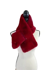 Womens Chico’s red faux fur pull through scarf NWT