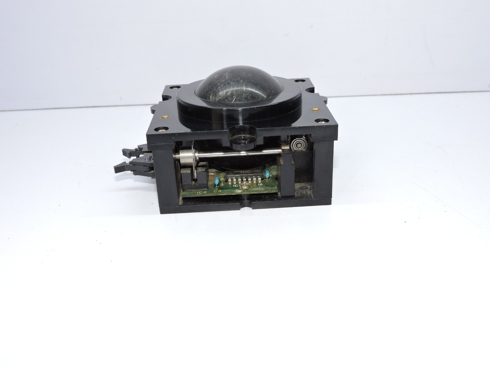 Picture 4 of 5