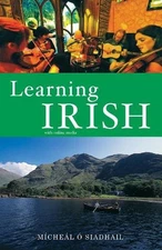 Learning Irish: Text with Online Media by Michael O'Siadhail (English) Paperback