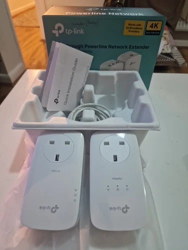 Tp-Link TL-PA8033PKIT AV1300 Gigabit Passthrough Powerline 