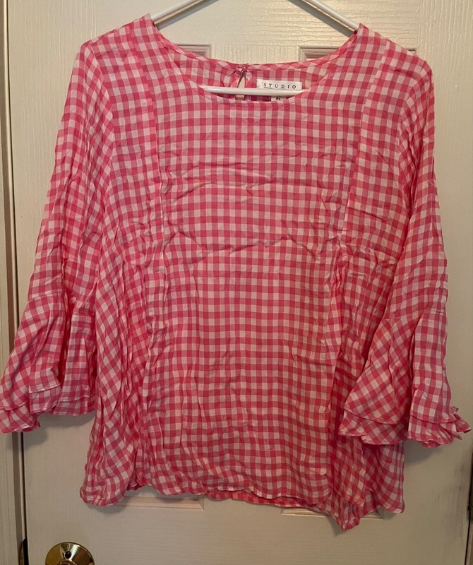 Studio Petite JPR Pink and White Bell Sleeved Top Size PL 