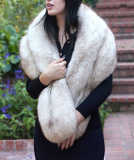 Gorgeous Vintage Montreal Reynard New York Norweigan Blue Fox Fur Stole Gray