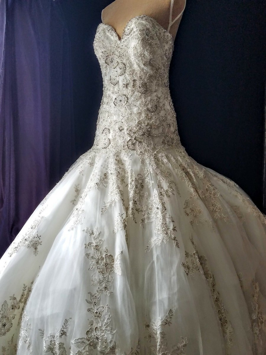 Wedding Dress, Allure Couture Floor Sample, C301, SZ 12, $1250 (orig.  $4200) | eBay