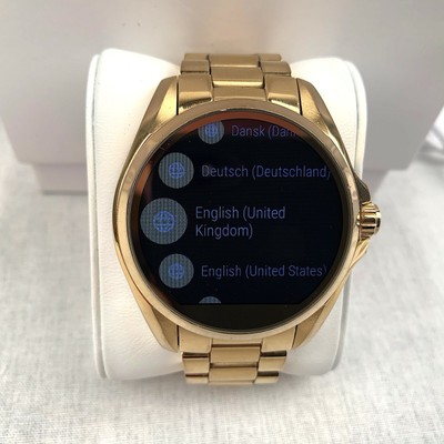 michael kors women's smartwatch mkt5001