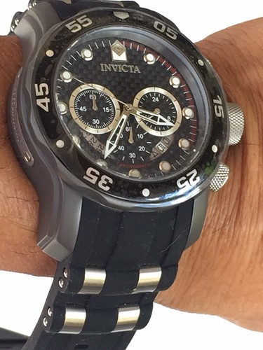 Invicta Ti-22 Automatik Herrenuhr 23557 48 mm Titan schwarz