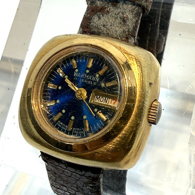 Vintage Wakmann 17j Blue Dial MCM  day/date Wind Up Ladies 60s 70s Watch Runs