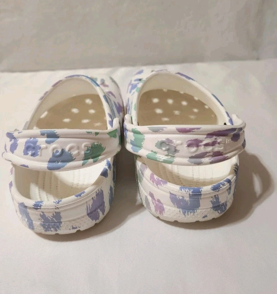 Crocs Classic сабо для девочек белые/гепард большие детские размер J-1 - Изображение 4 из 4