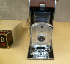 Vintage Polaroid Land Camera Model 95B w/ Original Box Not tested