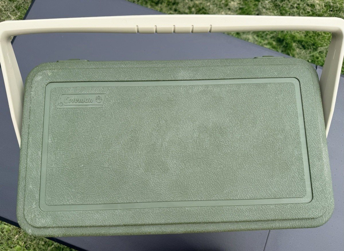 Vintage Coleman Hard Plastic Carry Cooler Avocado Green #5277 28