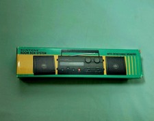 Suntone AM/FM Radio Boom Box System w Detachable Dual Speakers RR3000 New in Box
