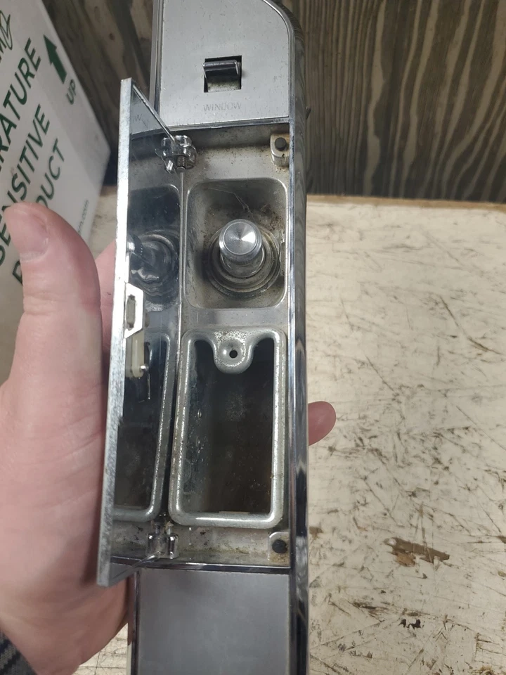 Interruptor de ventana trasera izquierda Mercury Grand Marquis Ford Crown Victoria 1988-1991 Foto 4 de 4