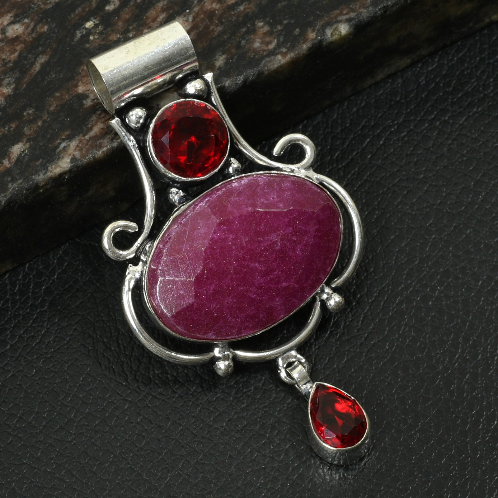 Simulated Ruby Garnet Gemstone Ethnic Handmade Pendant Jewelry 2.4