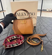 VALENTINO alltime medium handbag in brown grainy calfskin cherryfic - BNWT
