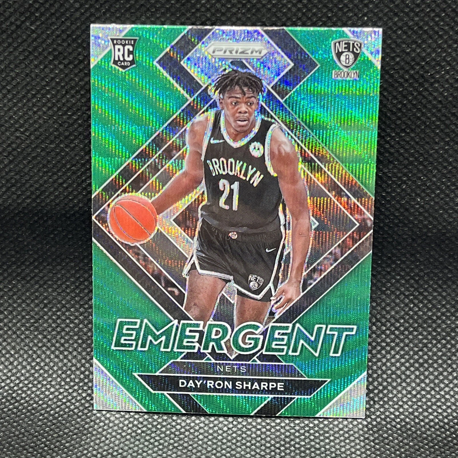Day'Ron Sharpe 2021-22 Panini Prizm Emergent Green Wave Prizm Rookie RC #27 Nets