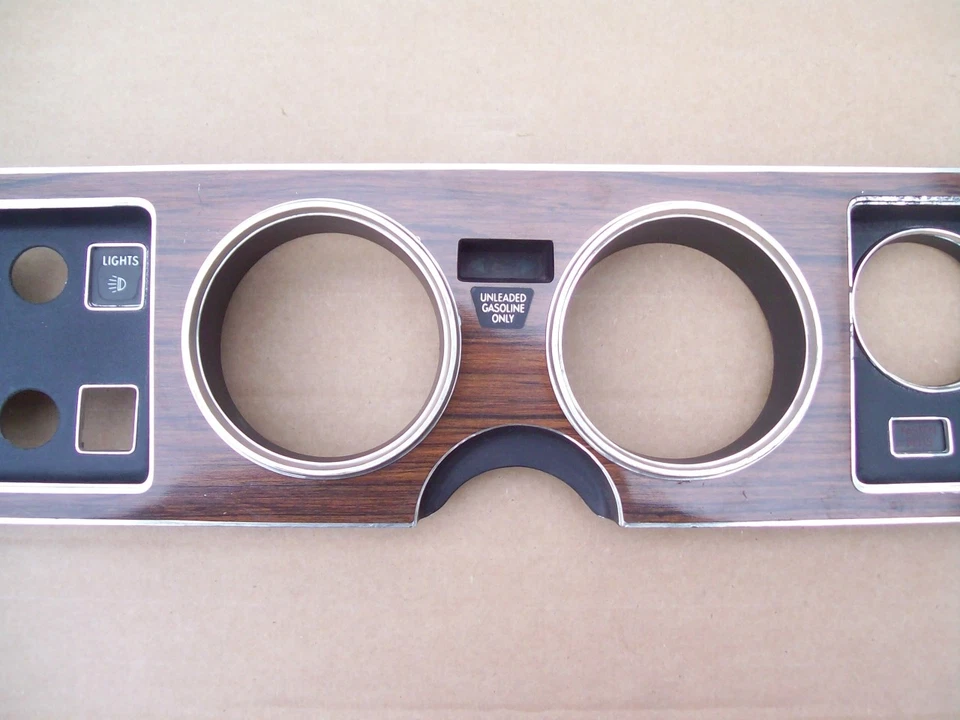 NOS MoPar 1976 76 Chrysler Cordoba Dodge Charger SE Dash BEZEL 3593600 - Image 4 of 4