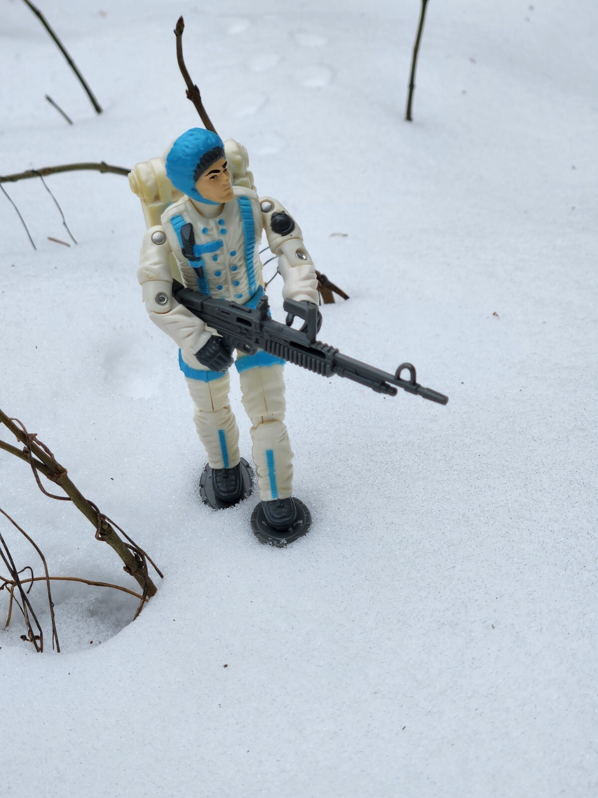 Vintage 1990 V1 Sub Zero W/Accessories G.I. Joe Hasbro Figure