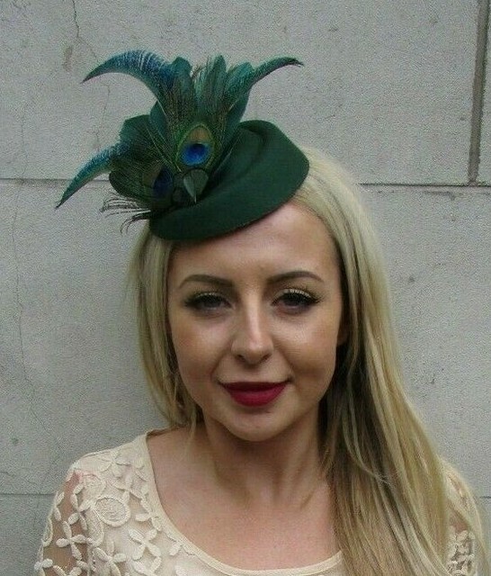 pillbox hat fascinator