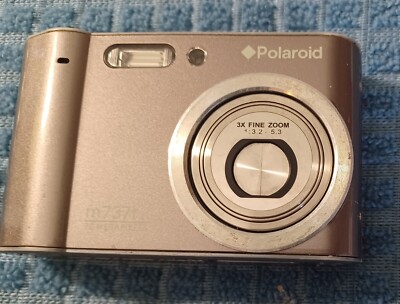 POLAROID Digital Camera m737T 7.0 MEGAPIXIL 3X Fine Zoom 3'' Touch Panel LCD DISP