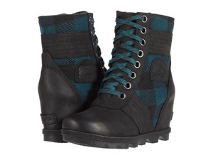 sorel women's lexie wedge casual boots