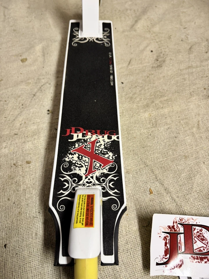 New & Boxed JD Bug Pro Street MS136 Scooter Pepper White - Image 4 of 4