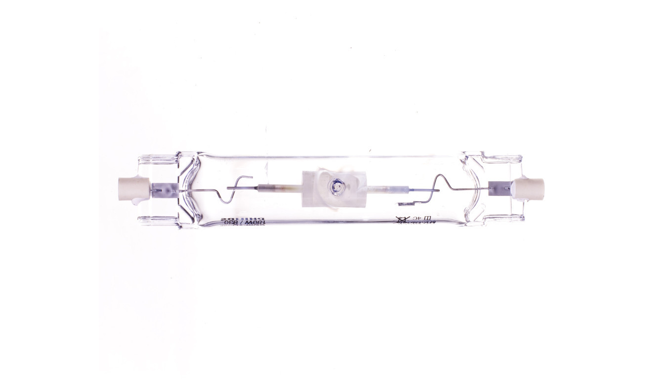 8711500197849 Лампа металлогалогеновая 150 Вт RX7s 230 В 3000 К CDM-TD 8711500197849 15990₽