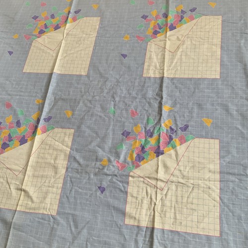 Vintage Fabric 1980s Pastel Confetti Design Grid  - Picture 1 of 7