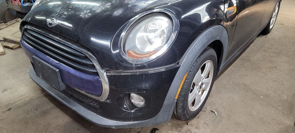 Mini Cooper 2017 cubierta de carga cubierta de piso trasero, alfombra negra Foto 4 de 4