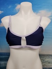 Nwt Women's Cupshe Bikini Top Size Medium Blue Purple Color.