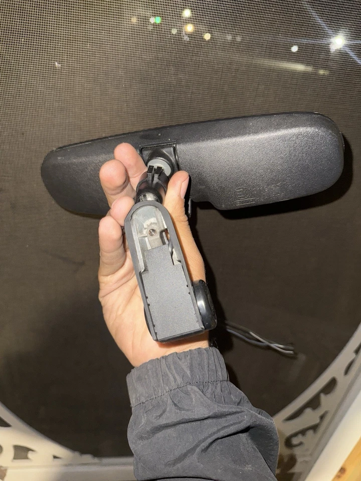 Luz de espejo retrovisor interior Buick Roadmaster Caprice Impala 1991-1996 Foto 3 de 4