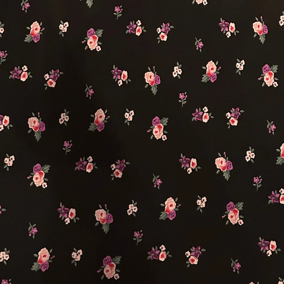 Y2K Vintage Black Floral Skirt - Image 2 of 4