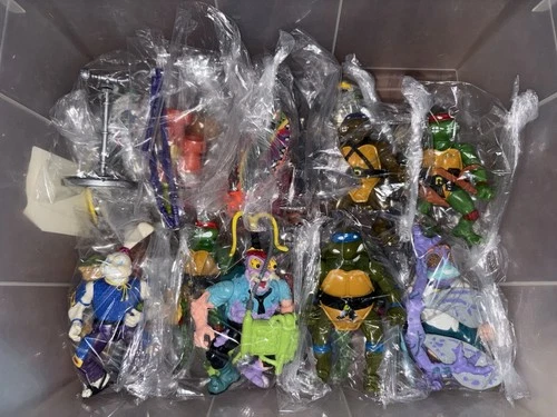 Vintage Teenage Mutant Ninja Turtles Big Lot With Accessories