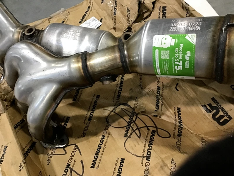 MagnaFlow EPA Compliant Manifold Catalytic Converter 50603 For 98-05 Lexus GS300 - Image 4 of 4