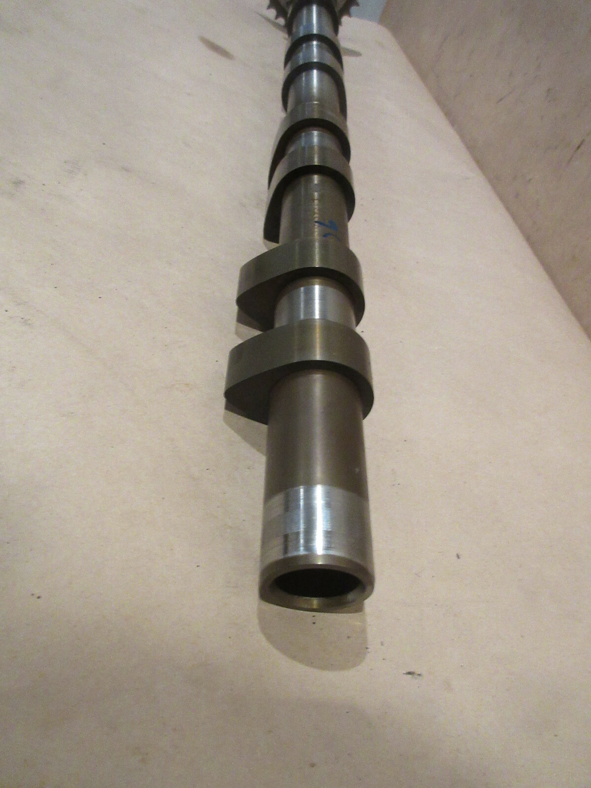 Maserati Quattroporte 05-06  - RH Exhaust Camshaft P/N 205347