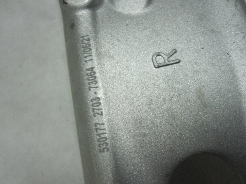 Conjunto de brazo de control de suspensión y rótula delantero izquierdo derecho inferior JUEGO DE PARES Foto 3 de 4