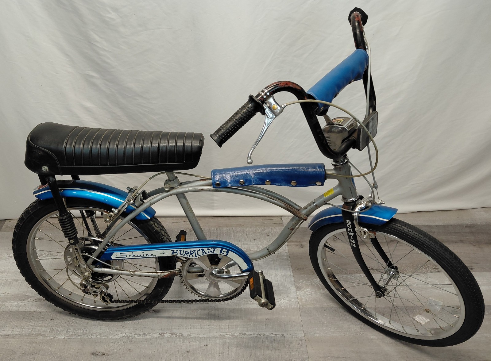 (Used) Vintage July 1979' SCHWINN Hurricane 5 -Speed Boys Bicycle, Bike Positron - Blue (499.95 USD) (Used) Vintage July 1979' SCHWINN Hurricane 5 -Speed Boys Bicycle, Bike Positron - Blue (499.95 USD)