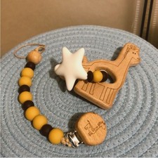 Giraffe Wooden Silicone Teething Toy Set BPA Free With Pacifier Clip