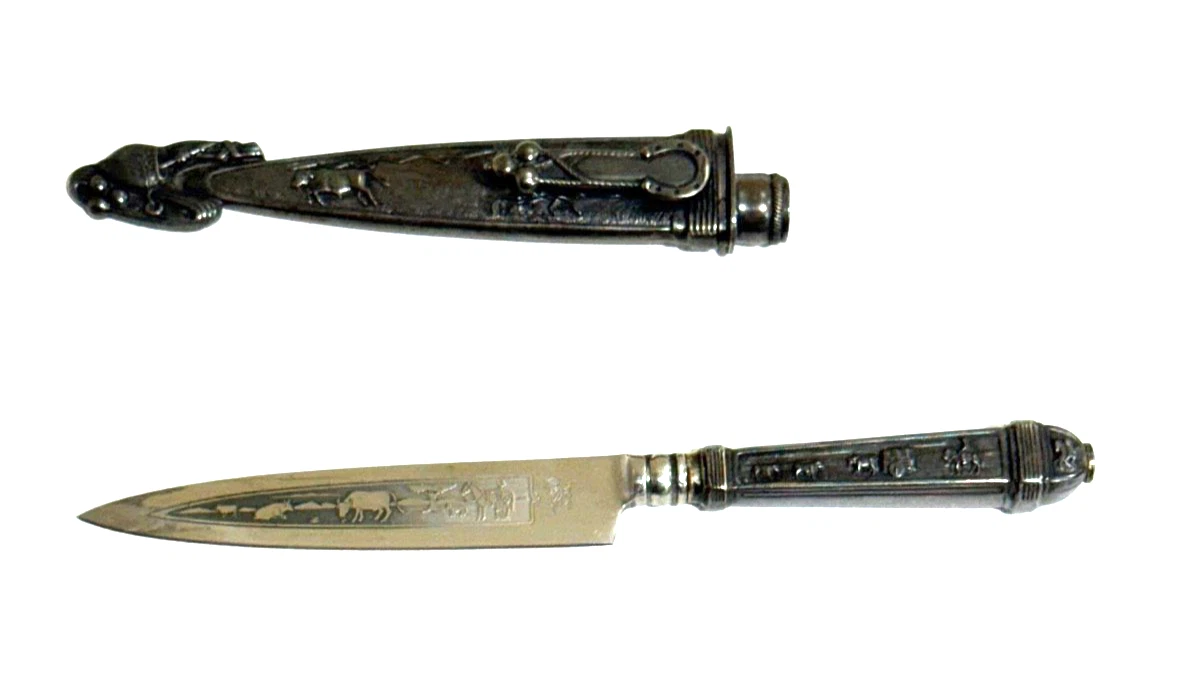 Gaucho Knife In Collectible Vintage Factory Manufactured Fixed