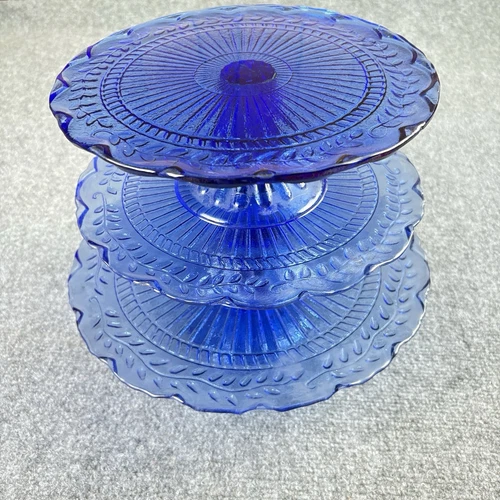 Vintage 90s Lot Of 3 Cobalt Blue Glass Cake Stands Pedestal Plates 11.5 9.5 8.75
