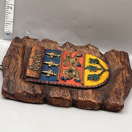 Vintage Quebec Coat of Arms Wall Plaque - Hand-Carved Wood - Canada Souvenir - Picture 3 of 8