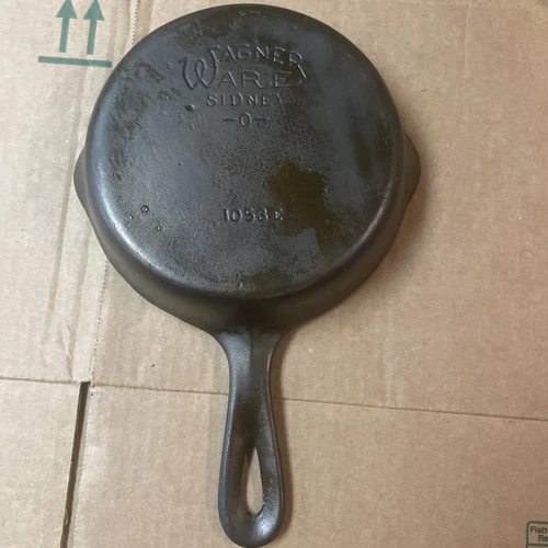 Vintage Wagner  Ware No 3 (1053E) Cast Iron Skillet