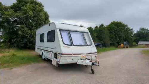 Swift Challenger 530 SE caravan - Video 1 of 1